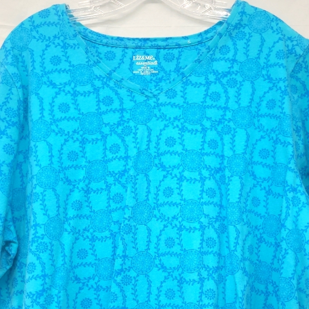 Blue Floral Print T-shirt Top Relaxed Fit Scoop Neck 100% Cotton